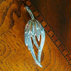 Vintage Rebecca Brooche